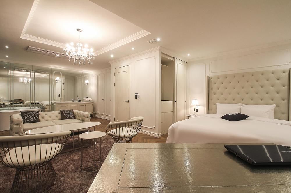 Cullinan Daechi * Seoul
